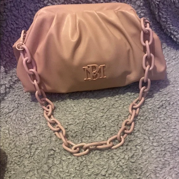 NWT Badgley michka Elegant Pink Chain Shoulder Bag - Picture 1 of 4